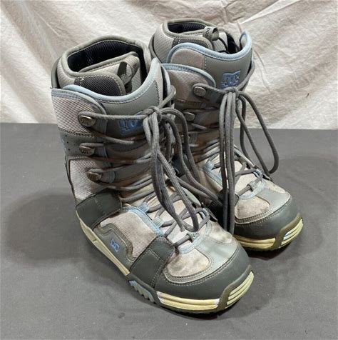 DC Phase Snowboard Boots